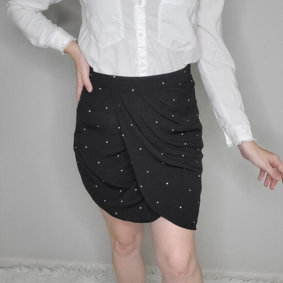 Sage the Label Black Asymmetric Mini Skirt with Stars Size Large - Picture 2 of 11